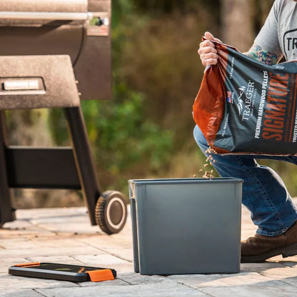 TRAEGER STAYDRY® HOLZPELLET-BEHÄLTER